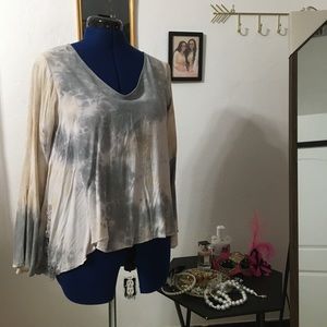 Tie-dye boho flare sleeve top